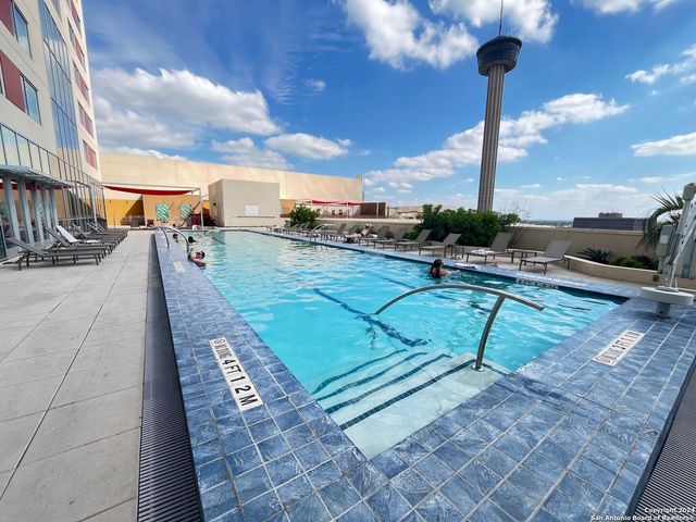 610 E Market St Unit 3109, San Antonio, TX 78205