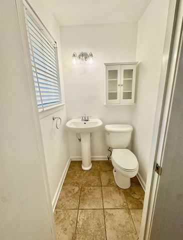 811 Kenney Street, Houma, LA 70364