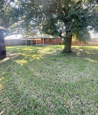 811 Kenney Street, Houma, LA 70364