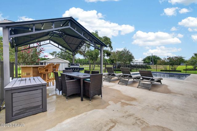350 FOX HOLLOW FARMS RD, Pierson, FL 32180