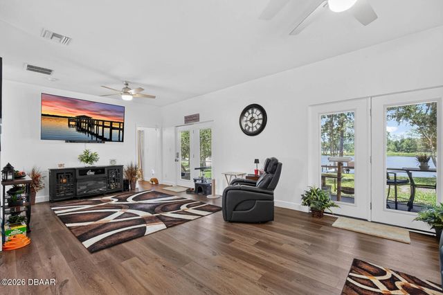350 FOX HOLLOW FARMS RD, Pierson, FL 32180