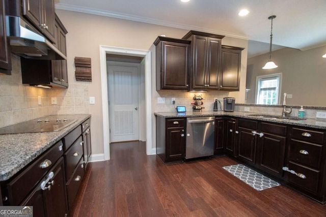 108 Hidden Springs Drive, Lagrange, GA 30240