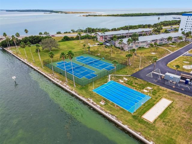 9 FORBES PLACE 412, Dunedin, FL 34698