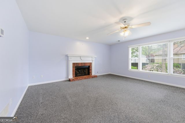 1202 Lauren Court NW, Acworth, GA 30101