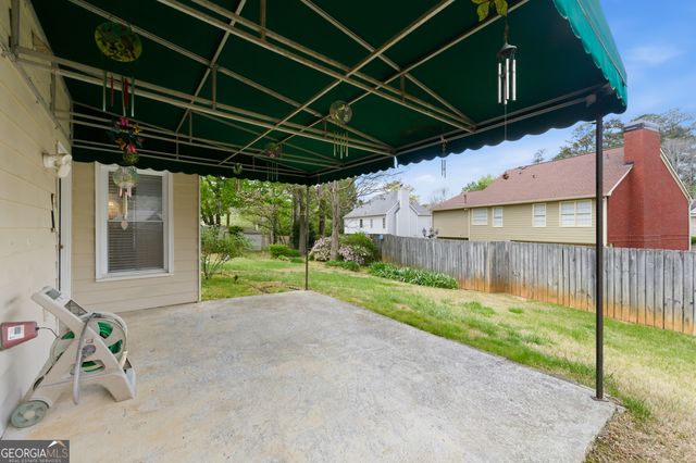 1202 Lauren Court NW, Acworth, GA 30101