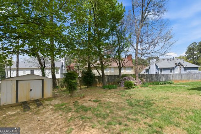 1202 Lauren Court NW, Acworth, GA 30101