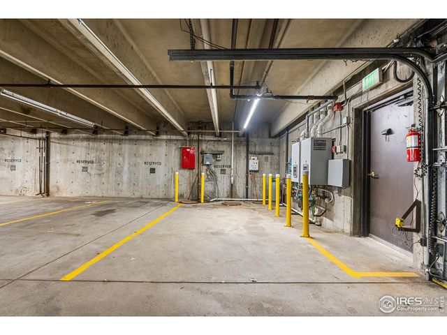 1900 E Girard Pl 1008, Englewood, CO 80113