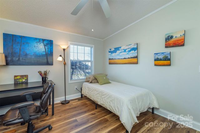 428 Riverwind Drive, Hendersonville, NC 28739