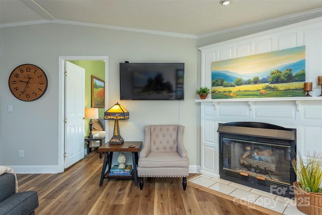 428 Riverwind Drive, Hendersonville, NC 28739