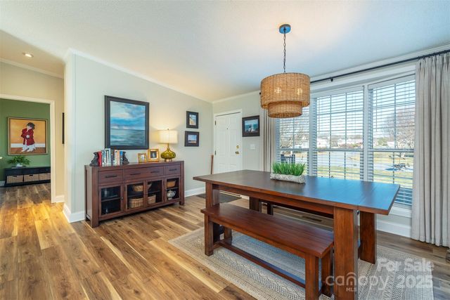 428 Riverwind Drive, Hendersonville, NC 28739