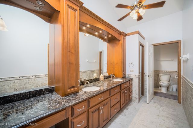 8629 Nancy Lane, Orland Park, IL 60462