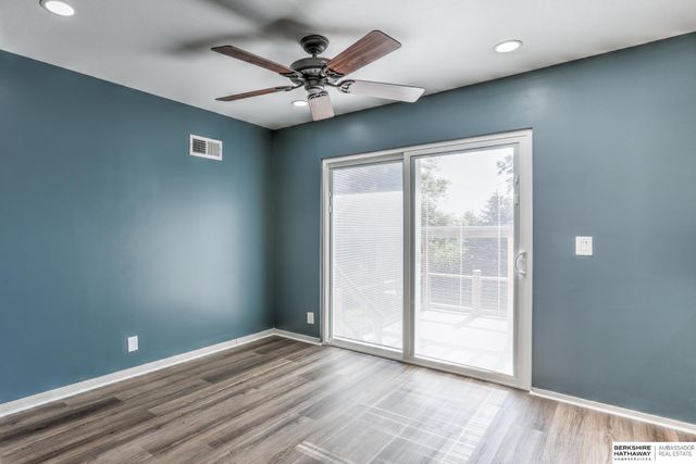 4011 N 92 Avenue, Omaha, NE 68134