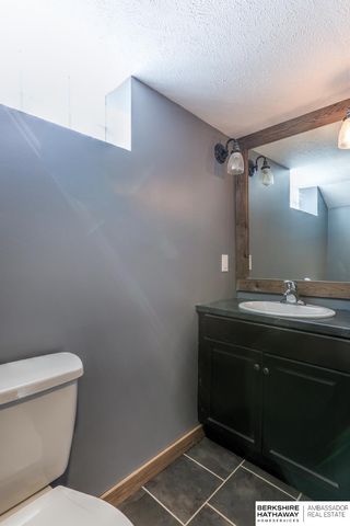 4011 N 92 Avenue, Omaha, NE 68134