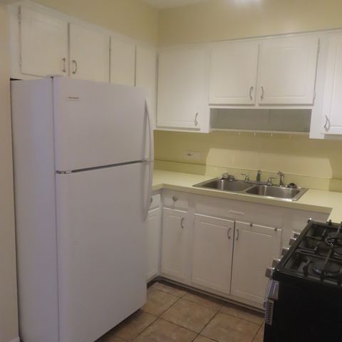 7234 W North Avenue 1008, Elmwood Park, IL 60707