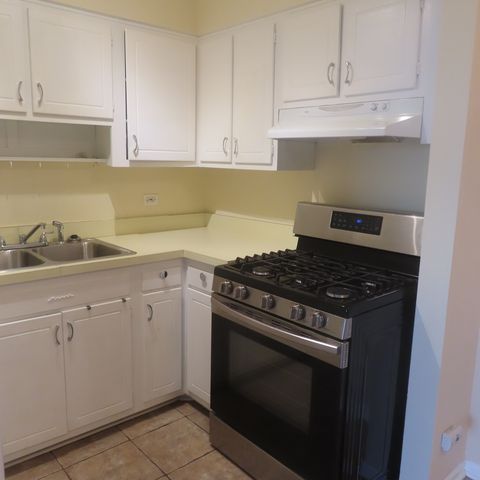 7234 W North Avenue 1008, Elmwood Park, IL 60707