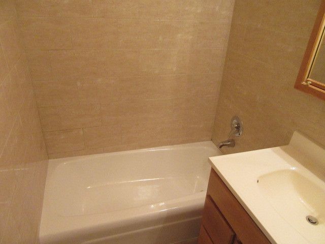 7234 W North Avenue 1008, Elmwood Park, IL 60707