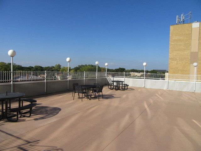 7234 W North Avenue 1008, Elmwood Park, IL 60707