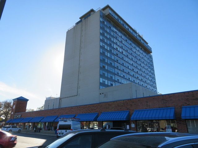 7234 W North Avenue 1008, Elmwood Park, IL 60707