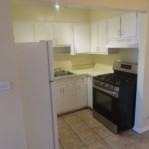 7234 W North Avenue 1008, Elmwood Park, IL 60707