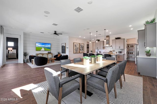 34358 N TIMBERLAKE Manor, San Tan Valley, AZ 85144