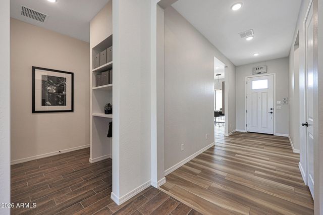 34358 N TIMBERLAKE Manor, San Tan Valley, AZ 85144