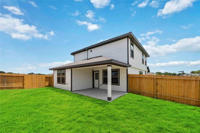 1200 Haverford Lane, Dayton, TX 77535