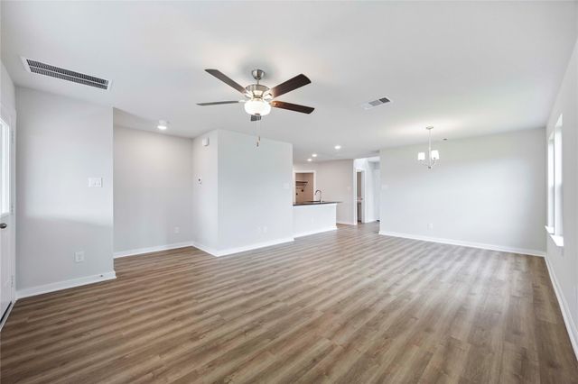 1200 Haverford Lane, Dayton, TX 77535