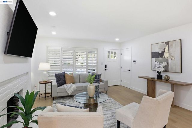 73 Paseo Grande, San Lorenzo, CA 94580