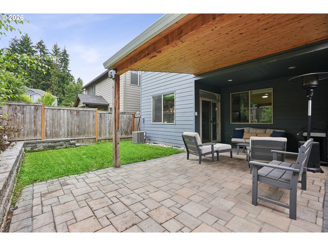 15963 Se TALLINA Dr, Damascus, OR 97089