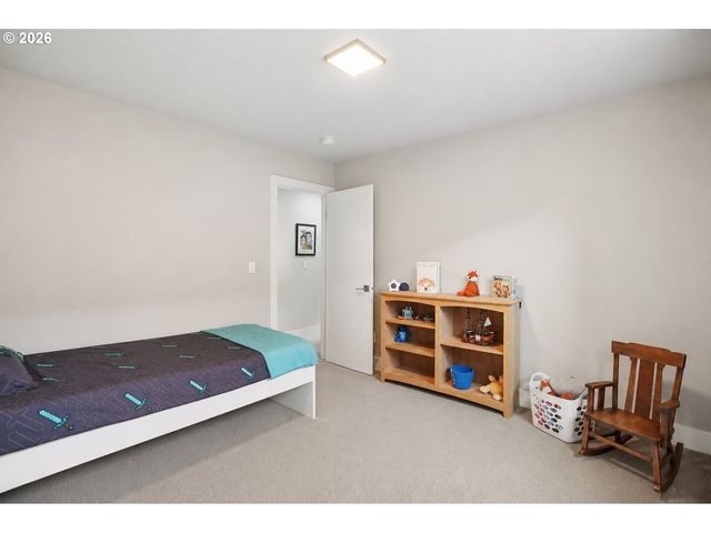 15963 Se TALLINA Dr, Damascus, OR 97089