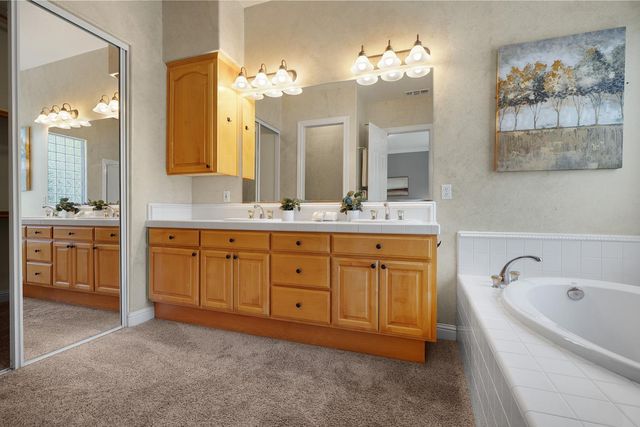 4728 Tenbury Ln, Rocklin, CA 95677