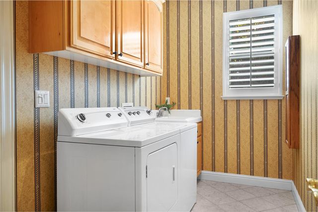 4728 Tenbury Ln, Rocklin, CA 95677