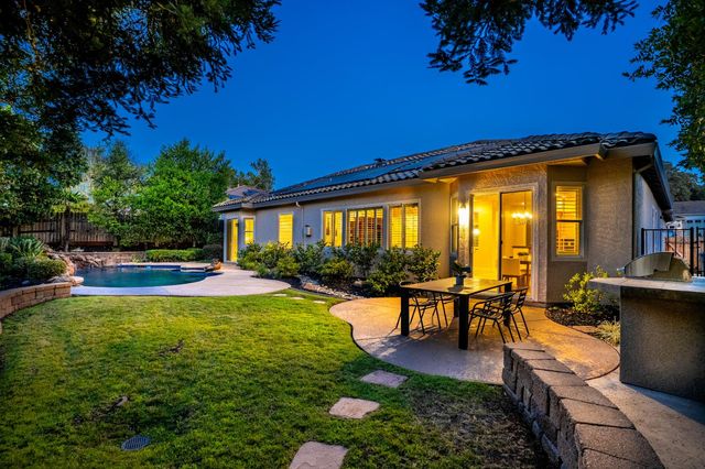 4728 Tenbury Ln, Rocklin, CA 95677