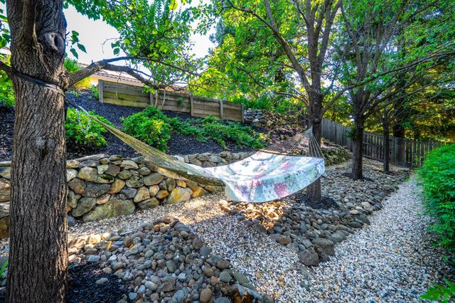 4728 Tenbury Ln, Rocklin, CA 95677