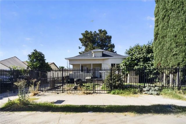 24809 E Benedict, San Bernardino, CA 92408