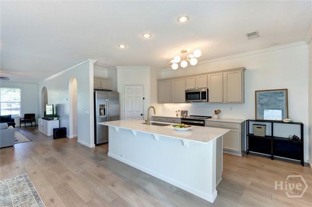 12 Greatwood Way, Savannah, GA 31407