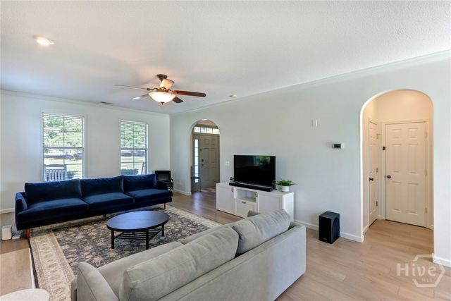 12 Greatwood Way, Savannah, GA 31407