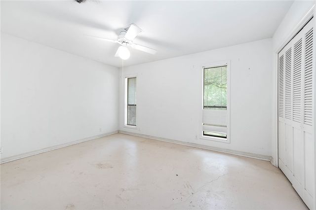 4992 Whispering Oaks Drive, College Station, TX 77845
