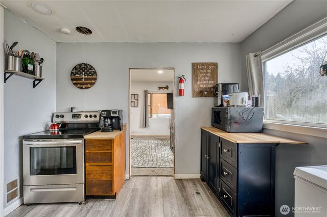 114 Kendall Street, Port Orchard, WA 98366