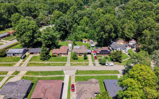 1009 Andle Ct, Louisville, KY 40214