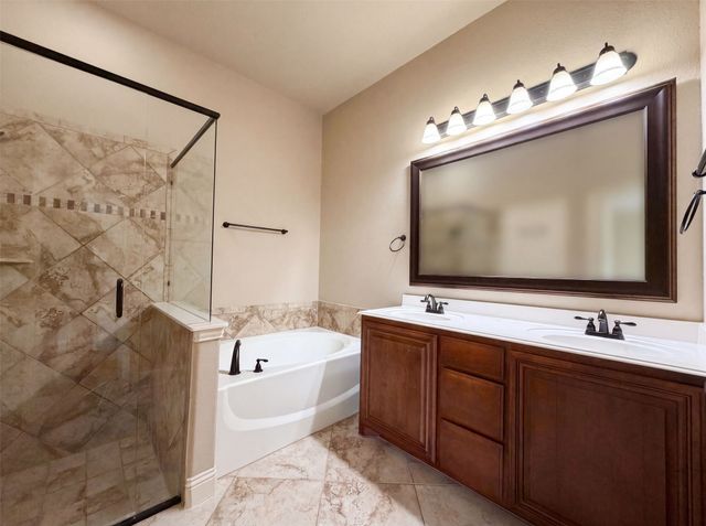 4309 Gleneagles Drive, Mansfield, TX 76063