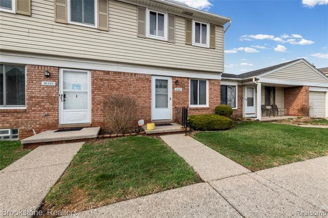 16369 Brittany Drive 43, Roseville, MI 48066