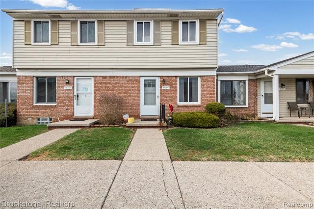 16369 Brittany Drive 43, Roseville, MI 48066