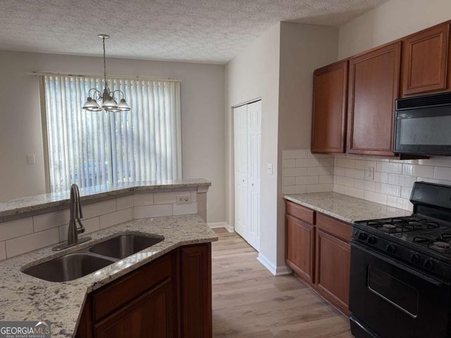 7160 Silvermine Crossing, Mableton, GA 30168