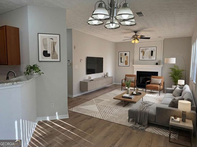 7160 Silvermine Crossing, Mableton, GA 30168