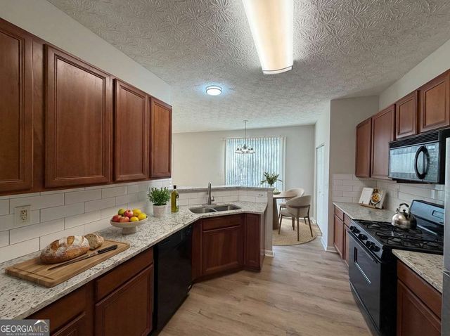 7160 Silvermine Crossing, Mableton, GA 30168