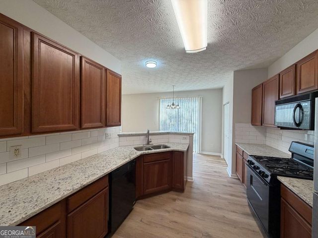 7160 Silvermine Crossing, Mableton, GA 30168