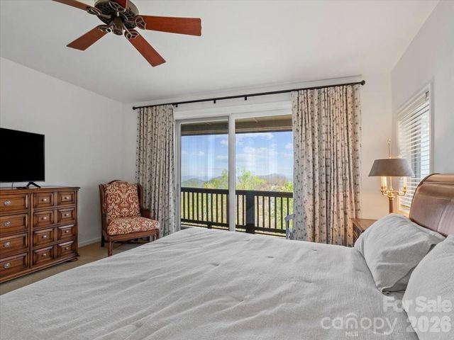 410 Springhouse Drive, Burnsville, NC 28714