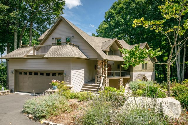410 Springhouse Drive, Burnsville, NC 28714