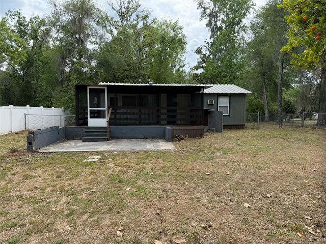 8732 CR 647 S, Bushnell, FL 33513